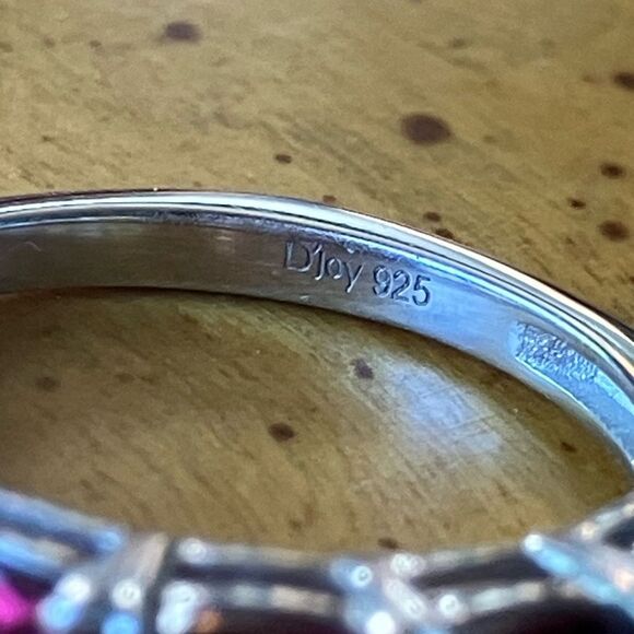 Natural Tanzanian Wine Garnet Sterling Silver Ring Size 7 - Picture 6 of 9